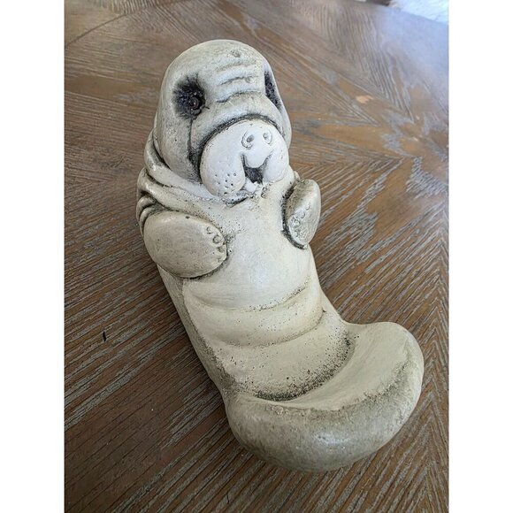 Manatee Statue - Home Décor, Ocean, Florida - Picture 14 of 16